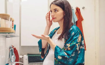 روتین مراقبت از پوست در ۵ دقیقه؛ راهکاری ساده برای روزهای پرمشغله