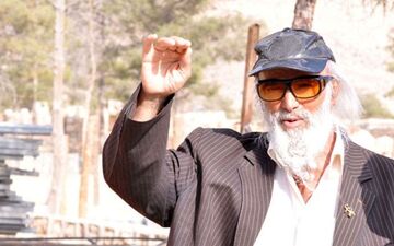 
بازیگری که درگذشت و در بی خبری رسانه ای به خاک سپرده شد