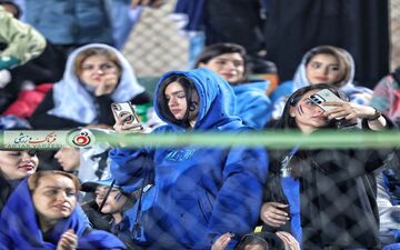 اعتراض هواداران استقلال به اوج رسید؛ پایان صبر آبی‌ها در نقل‌وانتقالات