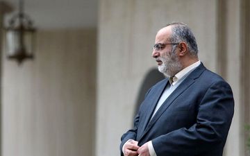 هشدار حسام الدین آشنا به رأی دهندگان؛ به پیش‌بینی ها توجه نکنید/ تجربه نشان داده در مشارکت پایین هم امکان برد آقای پزشکیان وجود دارد