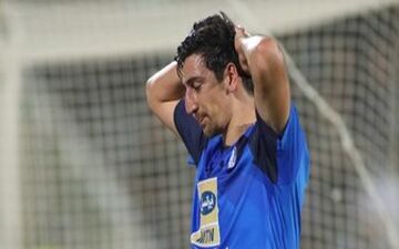  مهاجم استقلال ترانسفر می شود