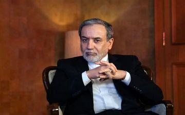 عراقچی: پافشاری بیشتر بر اشتباه محاسباتی هیچ مشکلی را حل نمی‌کند