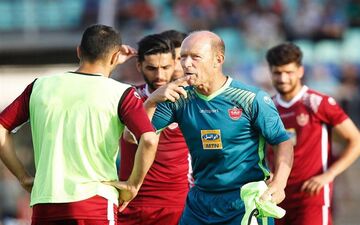 تلاش باشگاه پرسپولیس برای جذب مهاجم مدنظر کالدرون
