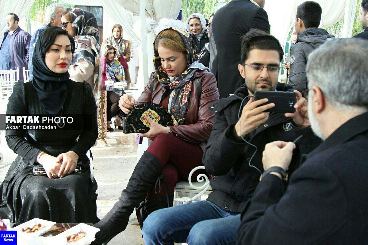 گزارش تصویری یلدای مهربانی بازیگران و پیشکسوتان فوتبال و کودکان اوتیسم