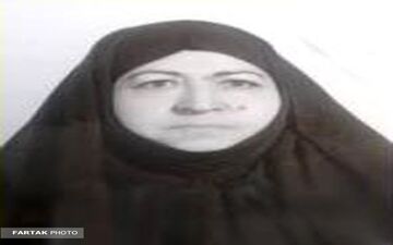 دانشمند شاعره‌ای زیبا سخن از خاندانی اندیشمند