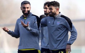 پیغام بمب آبی ها به مدیران استقلال