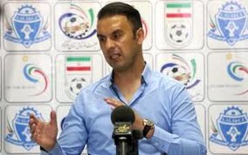 یک استقلالی تهدید کرد : مشکلات حل نشود، می‌روم 