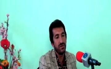 استعداد شگفت‌انگیز هنرمندی که به جلال برعکس خان معروف شد! + فیلم 