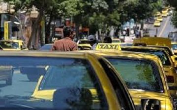 راننده ابهری اموال میلیاردی مسافر حواس پرت را بازگرداند
