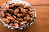 معجزه یک میان‌وعده ساده: بادام جای داروی لاغری را می‌گیرد؟