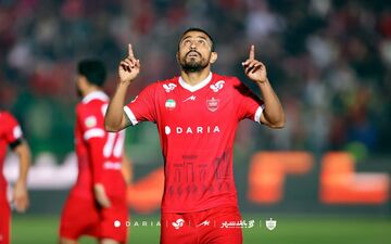 واکنش اینستاگرامی گلزن جدید پرسپولیس به نخستین گلش