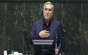 وزیر بهداشت: ایران در میان ۱۰ کشور اول مبارزه با کرونا قرار دارد
