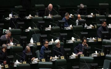 الزام وزارتخانه‌ها در همراهی حداکثری با وزارت بهداشت برای مقابله با کرونا