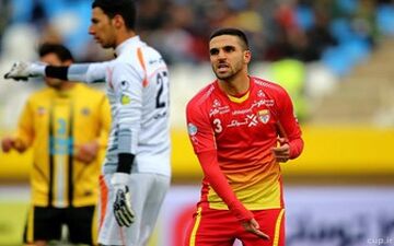  ستاره پرسپولیس، استقلالی شد