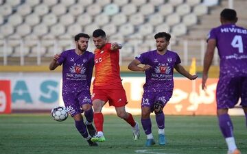محمد علی‌نژاد: با این برنامه‌ریزی بازیکنان و مربیان در بلاتکلیفی هستند