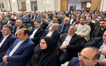 هیأت تجاری بزرگ ایران در روسیه؛ گامی به سوی تقویت روابط اقتصادی
