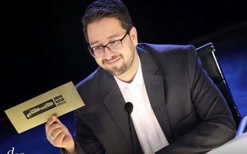 از نوزادی تا بزرگسالی بشیرحسینی داور معروف عصر جدید