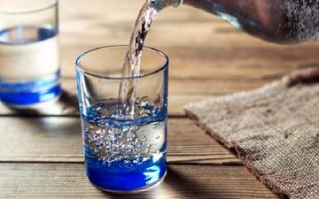کم آبی بدن در هر سن با چه نشانه هایی بروز می کند؟