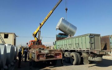 ویدئو جنجالی از خروج عروس از آرایشگاه / وقتی شلنگ تانکر آب روی سر عروس خانم خالی میشه!