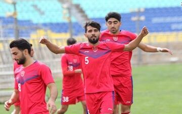  کالدرون ستاره پرسپولیس را بخشید