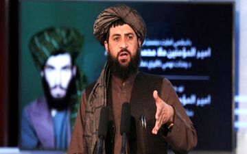 رسانه هندی مدعی شد: وزیر دفاع طالبان اقامتگاه الظواهری را به آمریکا لو داده بود