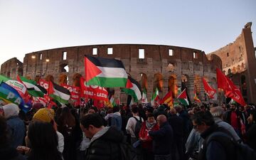 ایتالیایی‌ها در حمایت از فلسطین اعتراض و اعتصاب کردند