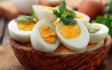 هر روز تخم مرغ بخوریم برای قلب ضرر دارد؟