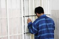 دستگیری دندان‌پزشک قلابی در نیمروز 