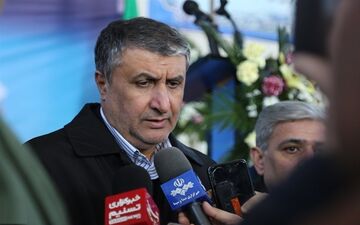 وزیر راه: نوسانات بازار مسکن متاثر از نوسانات بازارهای موازی ارز و طلا است/ جزئیات "پیش‌فروش متری مسکن" در بورس