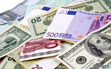 
قیمت یورو، دلار و پوند امروز دوشنبه ۳ مهر ۱۴۰۲
