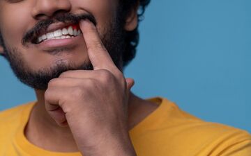 اگر دندان درد داشتیم چه قرص‌هایی بخوریم؟