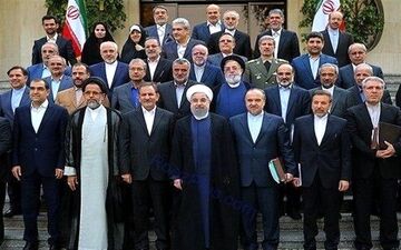  ۱۴ وزیر به یزد سفر می‌کنند
