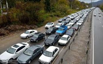 ترافیک سنگین در هراز و چالوس/ بارش باران در اردبیل