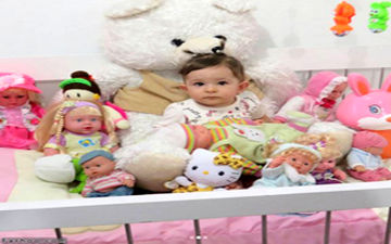  وداع آخر مادر و پدر «بنیتا» با فرزندشان/ عکس