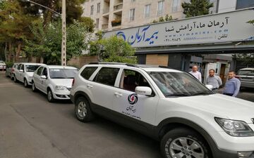 استقرار تیم های  سیار صدوربیمه نامه  شرکت بیمه آرمان  جهت ارائه خدمات به مشتریان شرکت سایپا 
