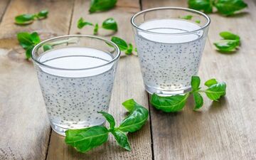 این نوشیدنی گیاهی موهای زائد را ریشه کن می کند