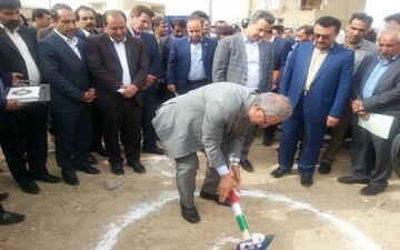 درمانگاه تأمین اجتماعی مهران، طرحی برای نساختن