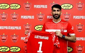 بیرانوند: برای قهرمانی آسیا آمده‌ام/ پرسپولیس از نبود هواداران لطمه خورد