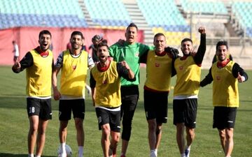 آماده باش یحیی به چند بازیکن نیمکت‌نشین/ ترکیب سرخ‌ها زیر و رو می‌شود