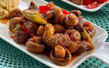  خورش قارچ با گوشت گوسفندی رو اینجوری درست کن!