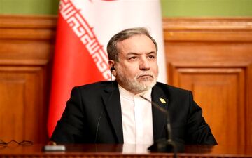 عراقچی پس از توقف کوتاه در اسلام‌آباد عازم روسیه می‌شود 