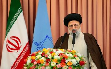  همه مسئولان موظفند از کارآفرینان و فعالان اقتصادی حمایت کنند