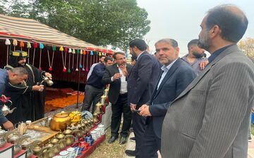 شور و نشاط پیاده‌روی خانوادگی در روستای جریه سید محمد شوش با حضور مدیرکل ورزش روستایی