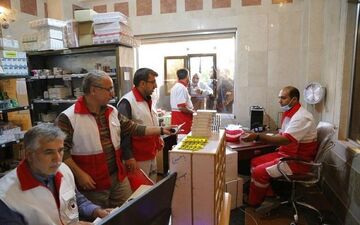 ۳۰۰ هزار امدادگر بدون حقوق خدمت می کنند/سهم حمایتی دولت و مجلس