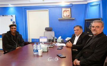 رونمایی از خرید جدید استقلال
