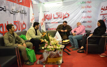 بازدید رئیس مرکز رسانه و شبکه های اجتماعی سازمان بسیج کشور از غرفه فرتاک نیوز + تصاویر