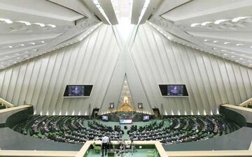  ۳۰ نماینده خواهان تغییر لیست کی‌روش شدند