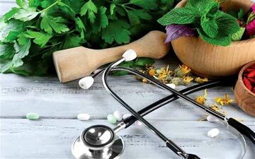طب سنتی و راهکارهای طبیعی برای پوست شاداب در روزهای سرد