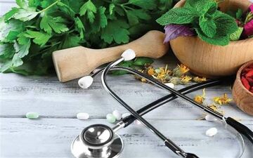 طب سنتی و راهکارهای طبیعی برای پوست شاداب در روزهای سرد