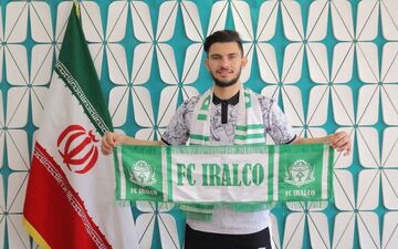 مهاجم ناراضی استقلال باعث حذف پرسپولیس!


